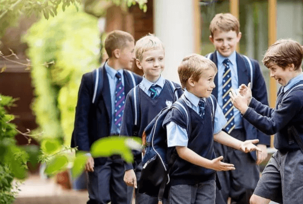 英国初中留学对英语有什么要求